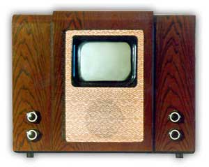 KVN-49  KBN-49 KWN-49 TV Fernsehapparat aus Russland der Sowjetunion